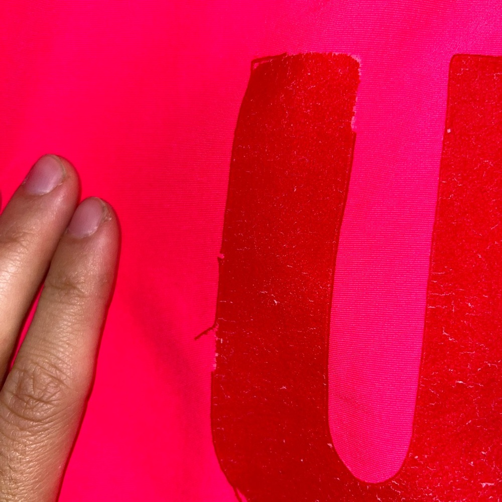 Uzzi Dive Gear Pink Pullover - Picture 6 of 14
